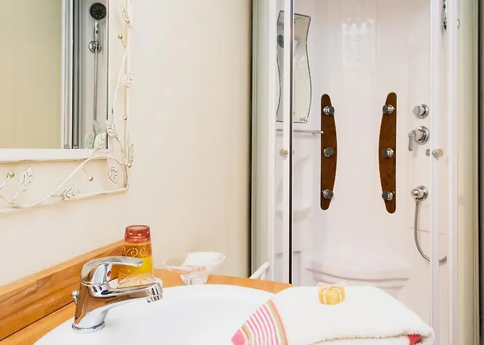 Les Petites Vosges Bed & Breakfast Bagnères-de-Bigorre